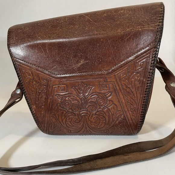 Vintage Tooled Leather Crossbody Bag Brown Boho Floral Embossed Flap Turn Lock - Picture 4 of 10